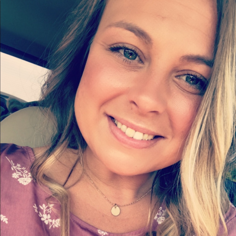 Meet your Posher, Megan